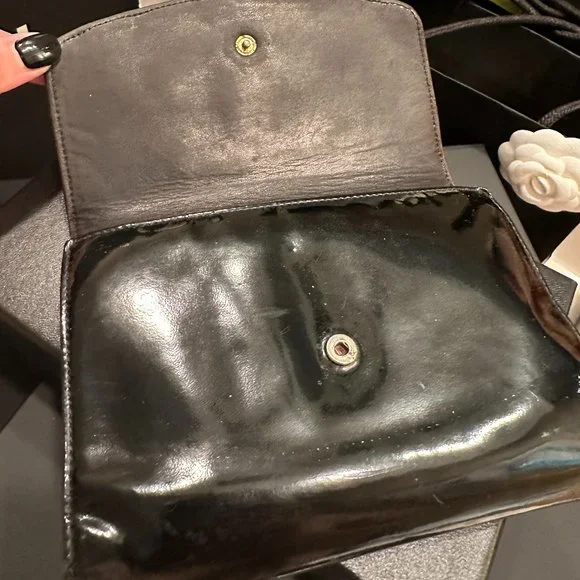 Black CHANEL PATENT LEATHER Wallet Double CC Short - Picture 9 of 16